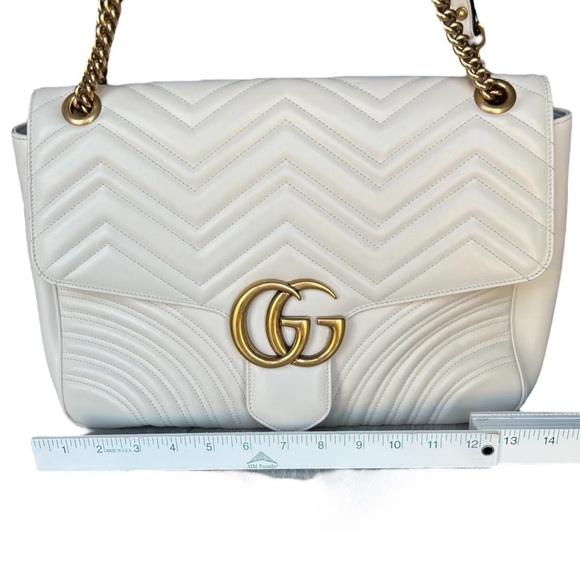 Gucci Marmont Small Shoulder Bag - Picture 3 of 12